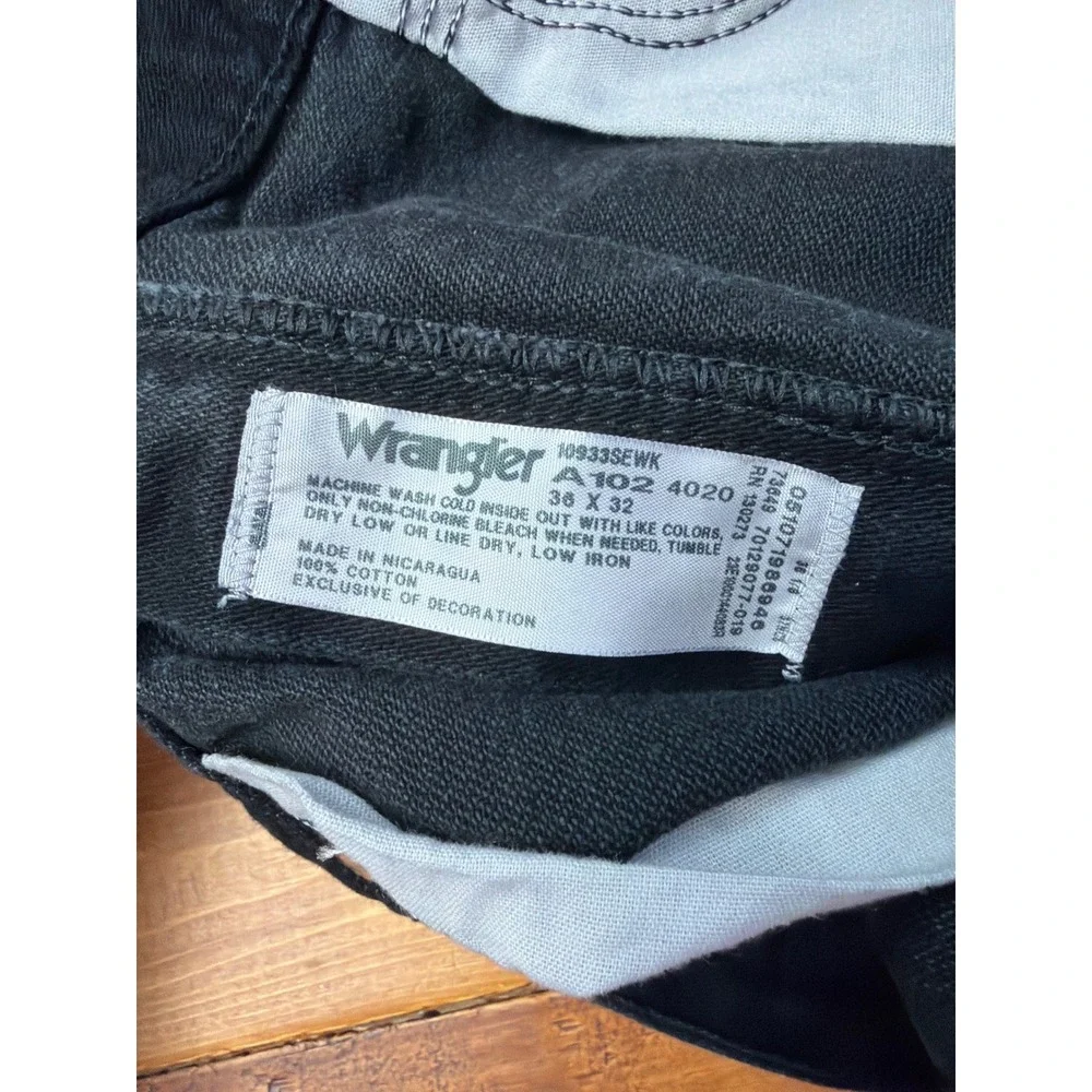 Wrangler Denim Jeans Mens 36x32 Black Straight Leg 100% Cotton Western 10933SEWK